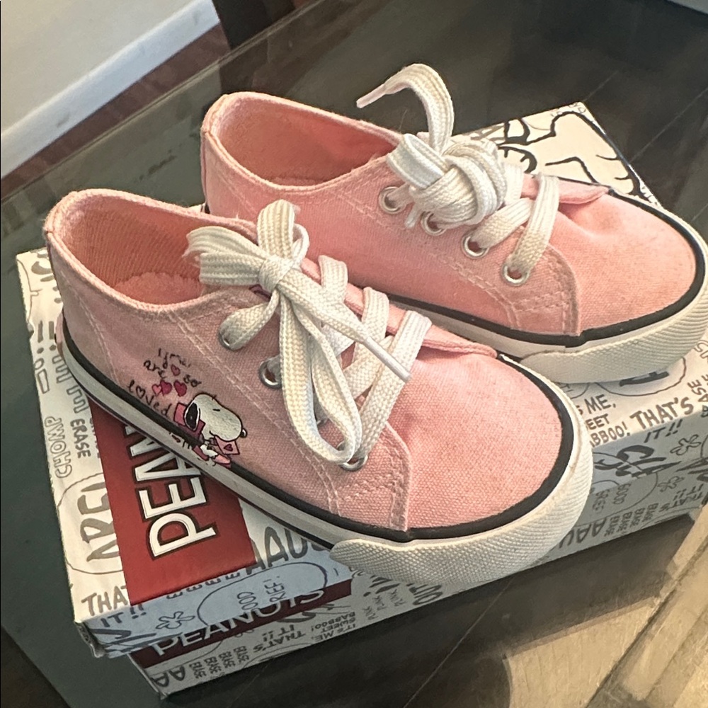Peanuts Pink Sneakers with White Laces